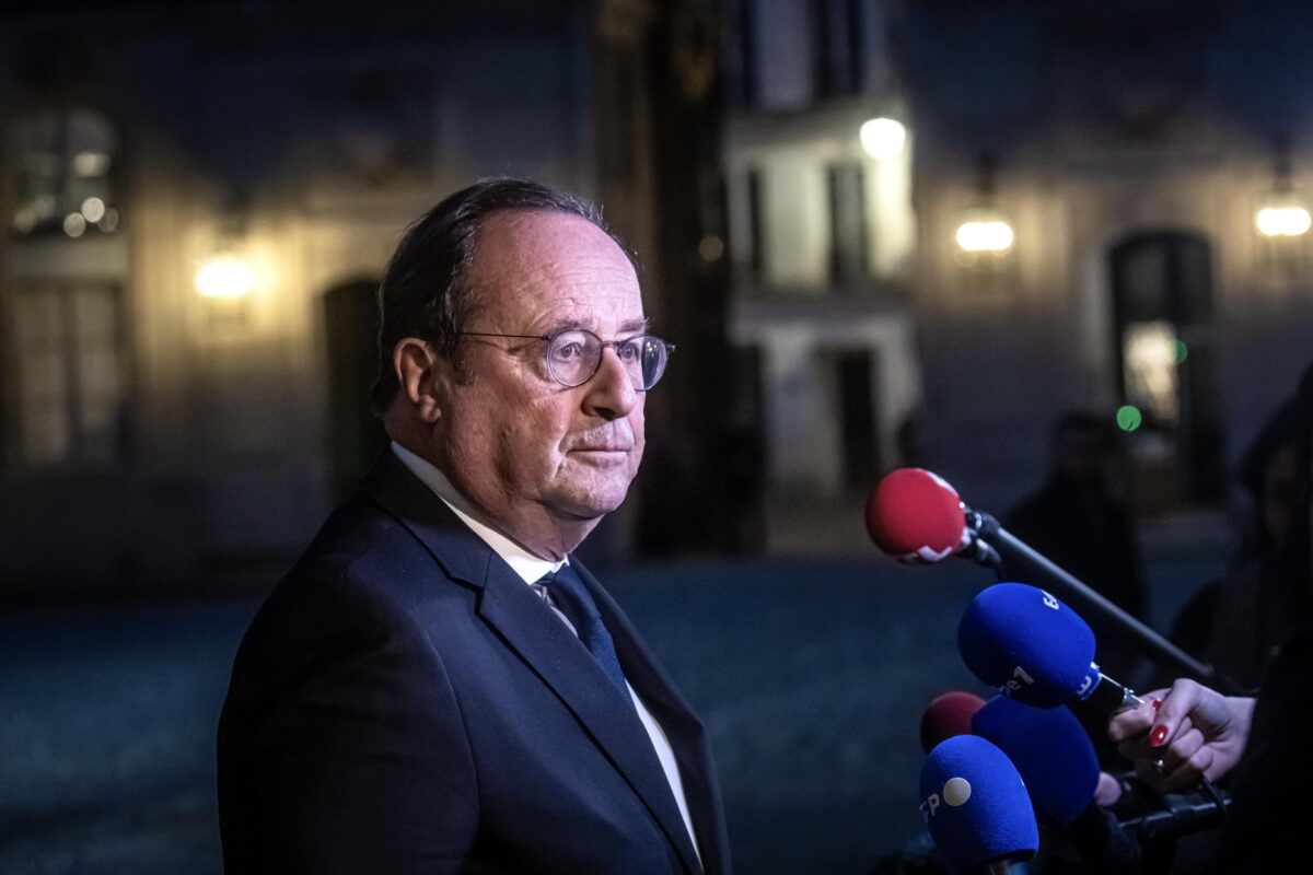 Elezioni in Francia 2024, l'ex presidente Hollande: "Necessario arginare l'estrema destra"