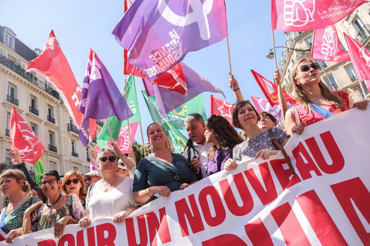 Elezioni in Francia 2024, caos nel Nuovo Fronte Popolare: espulso un candidato della France Insoumise per aver pubblicato post antisemiti