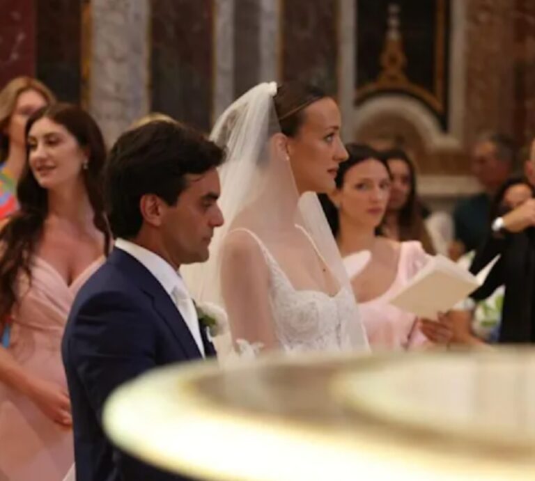 Alessandro Vespa, arrivano le foto del matrimonio del figlio di Bruno Vespa tra sorrisi e vip