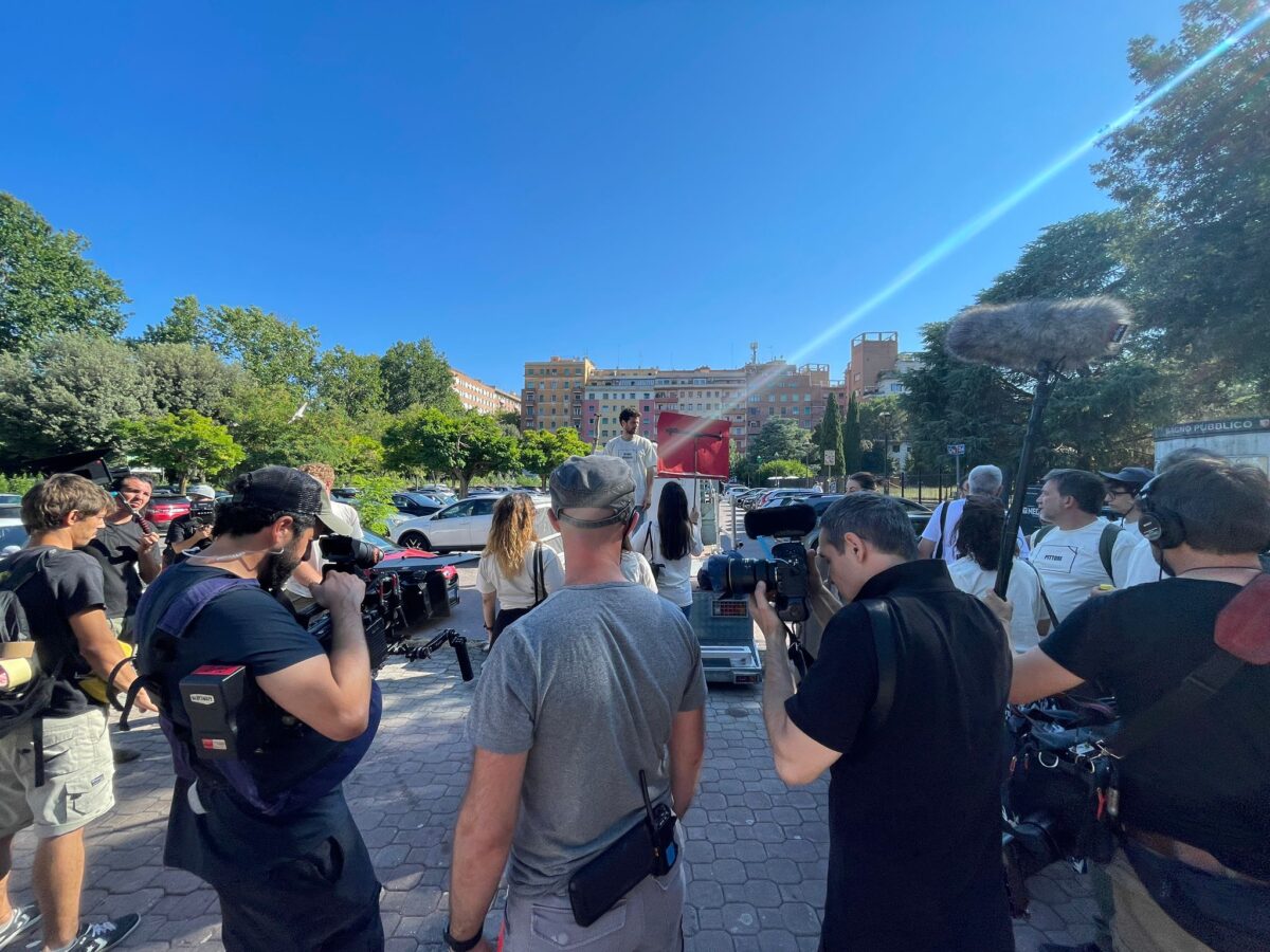 Manifestazione lavoratori del cinema, oggi 27 giugno 2024 a Roma: continua la protesta per la tutela della categoria | VIDEO