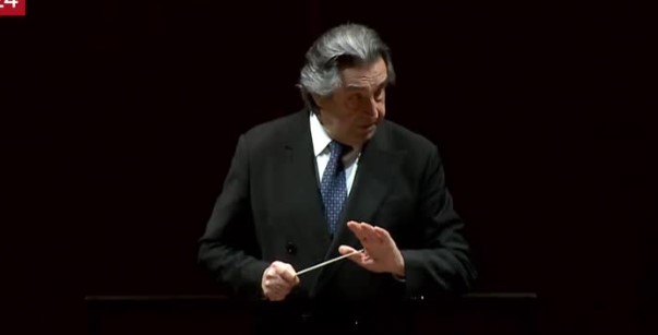 Chi è Riccardo Muti? Età, moglie, figli e biografia del direttore d'orchestra