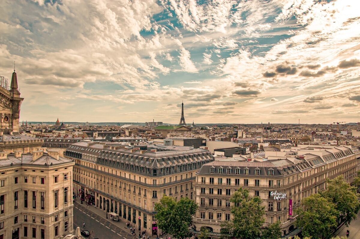 Stage ESMA a Parigi fino a 1970 euro: requisiti e scadenza domanda