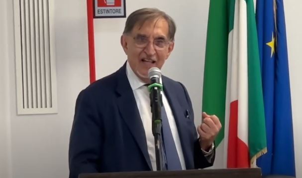 La Russa contro la sinistra che "evita il confronto politico", rivela: "Eletto presidente del Senato anche con i loro voti, farò i nomi" | VIDEO