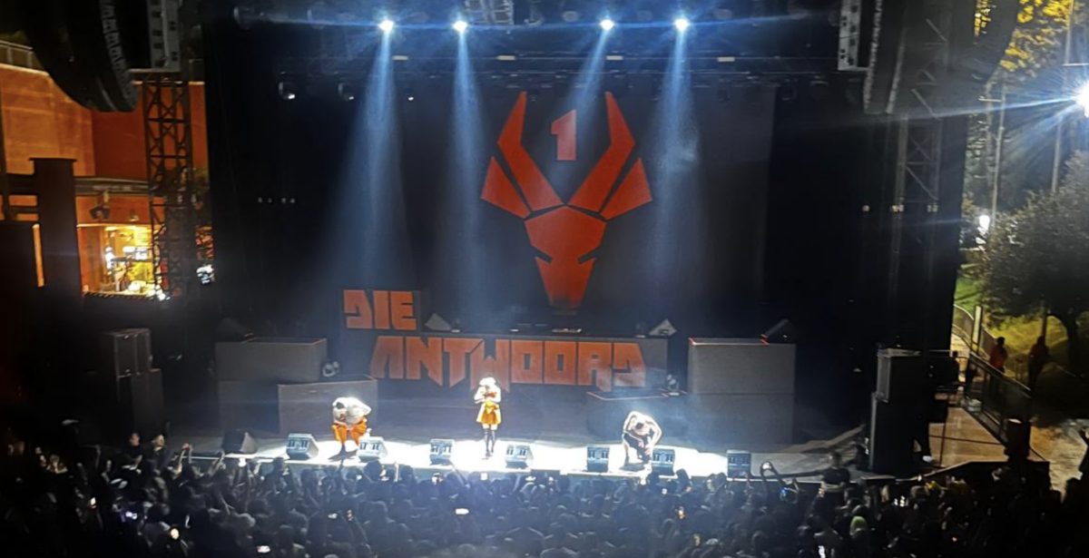 Die Antwoord live a Rock in Roma 2024: il duo sudafricano fa tremare l'Auditorium Parco della Musica | FOTO, VIDEO E SCALETTA