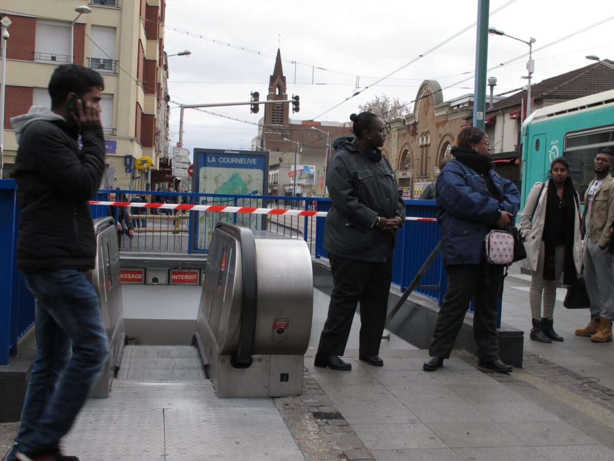 Francia, uomo morto folgorato nella stazione metropolitana di Belleville a Parigi: indagini in corso