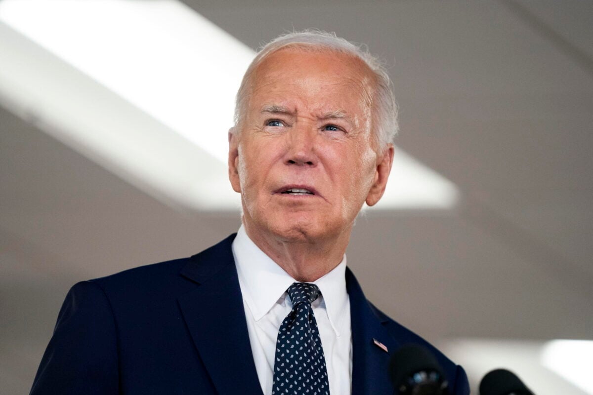 Usa, NYT: "Biden pensa al ritiro". Ecco chi lo sostituirà