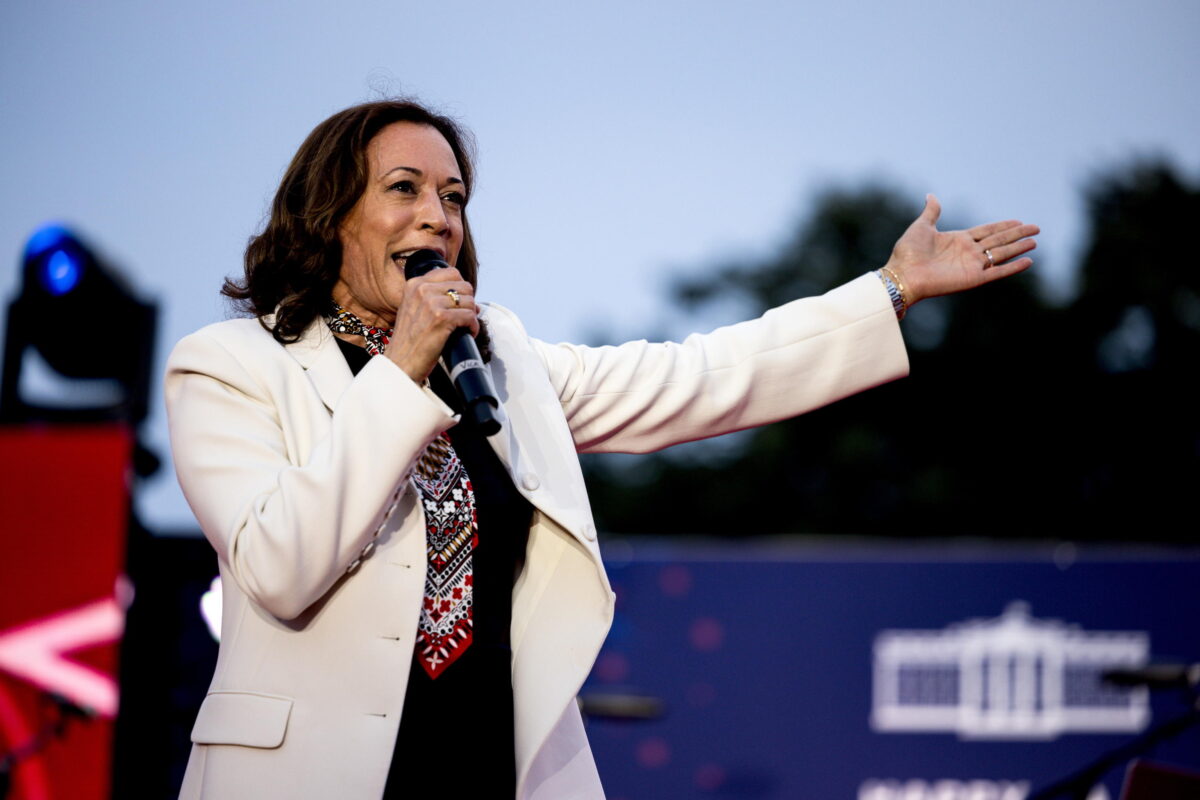 Vita privata e genitori di Kamala Harris: origini, foto da giovane, studi, altezza della vice presidente Usa e possibile candidata democratica