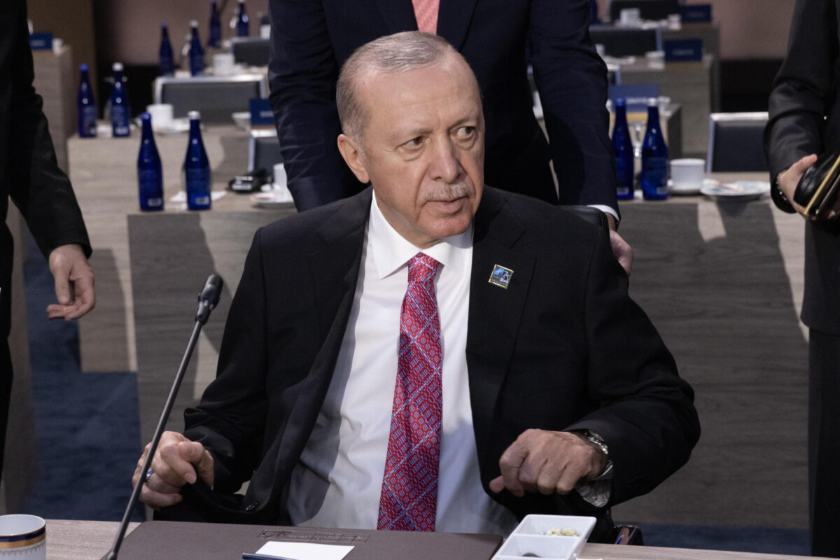 Perché Erdogan minaccia l'invasione di Israele? Rischio di escalation per la guerra in Medio Oriente