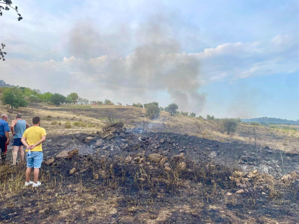 Incendio a Matera, chi sono i vigili del fuoco morti?