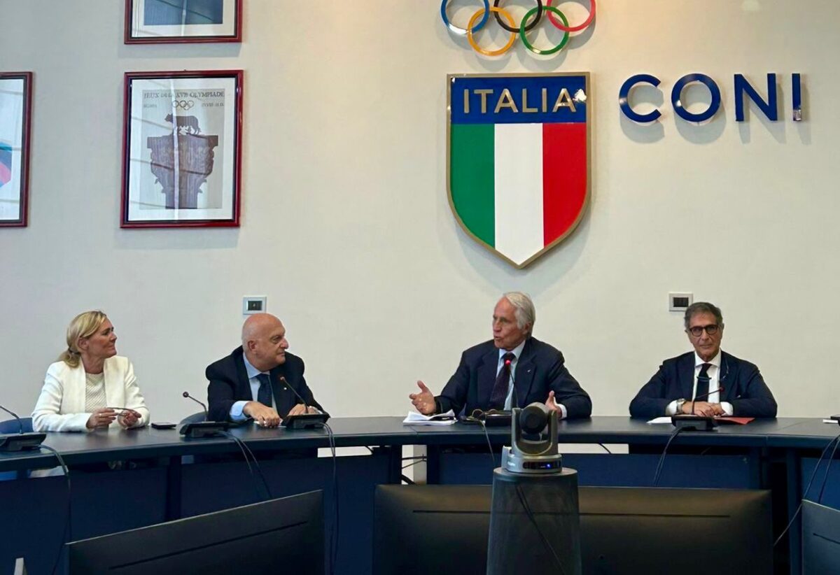 Coni e Mase siglano un protocollo d'intesa per la sostenibilità dello sport: Casa Italia a Parigi e un progetto pilota per una svolta green |VIDEO