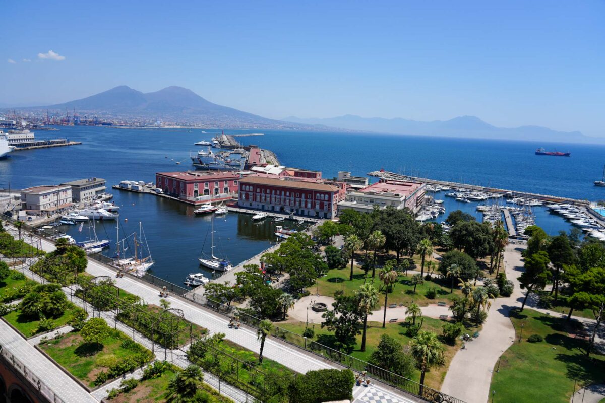 Palazzo Reale di Napoli, aperti il Museo della Fabbrica e il Belvedere: le nuove meraviglie da esplorare | FOTO