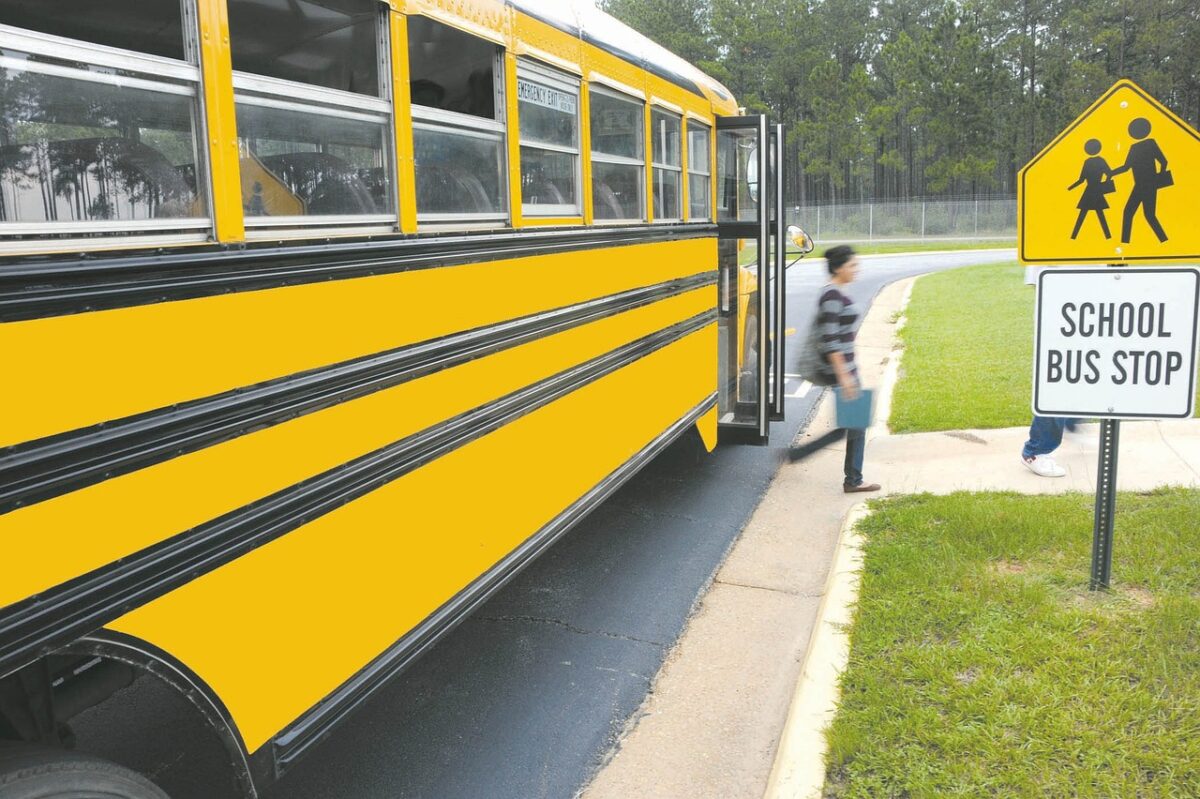 Comune di Camerana cerca Operaio Specializzato Autista di Scuolabus: prova pratica il 6 settembre