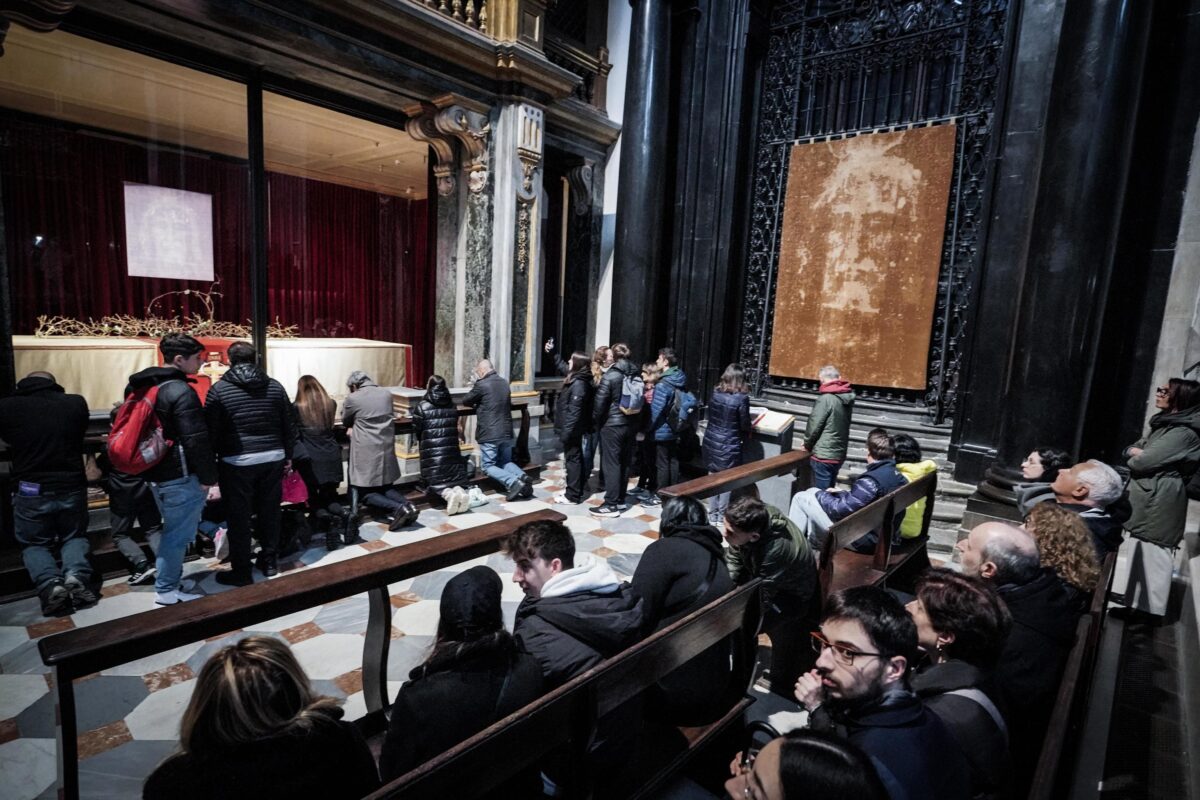 Quando si può vedere la Sacra Sindone a Torino e dove si trova esattamente?