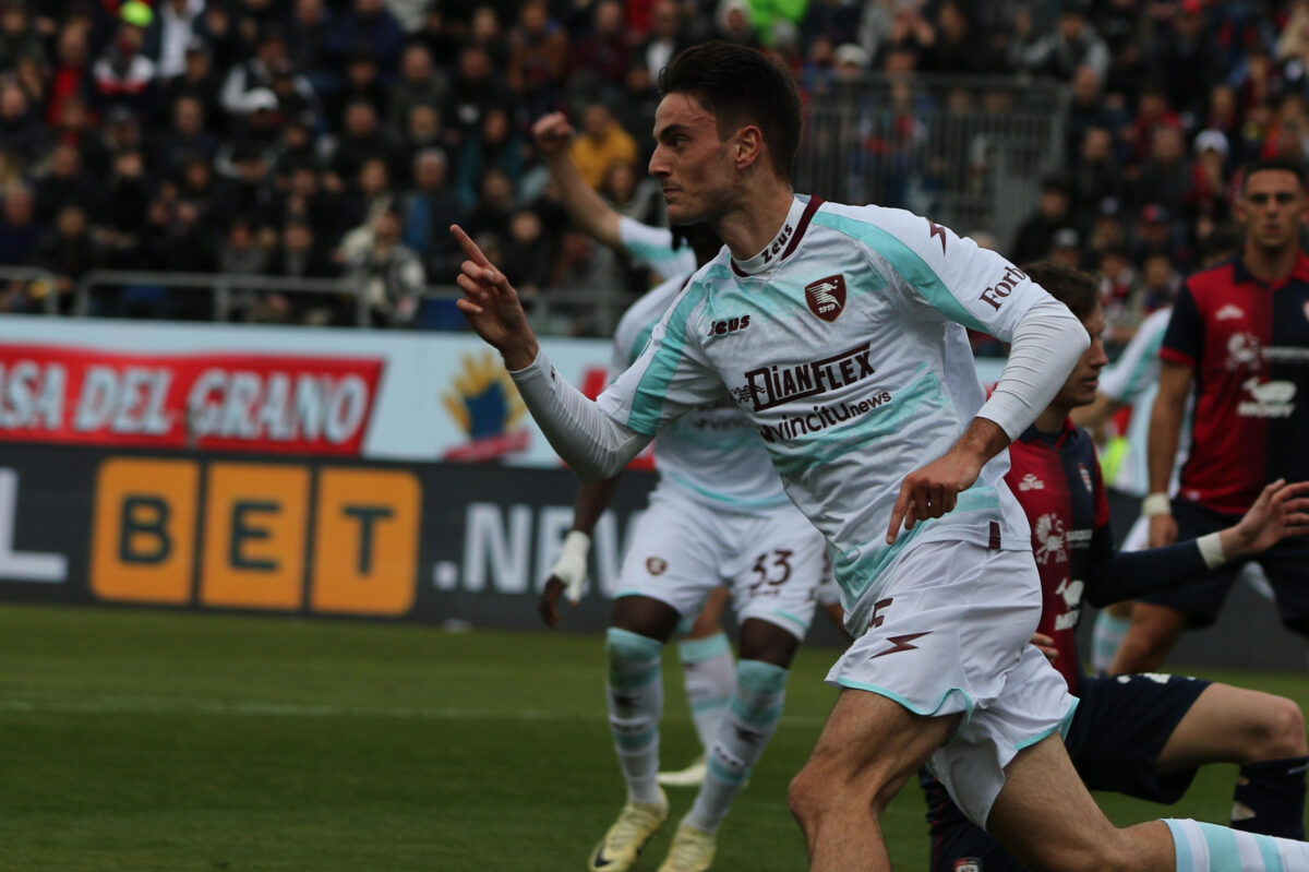 Dove vedere Salernitana-Spezia in tv e in streaming? Diretta della sfida valida per i trentaduesimi di Coppa Italia 2024/25