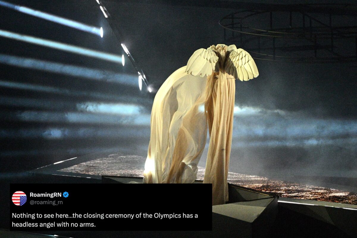 Cerimonia di chiusura delle Olimpiadi di Parigi 2024, post virale su X contro la Nike di Samotracia: "Nulla di speciale, un angelo senza testa e braccia" | VIDEO