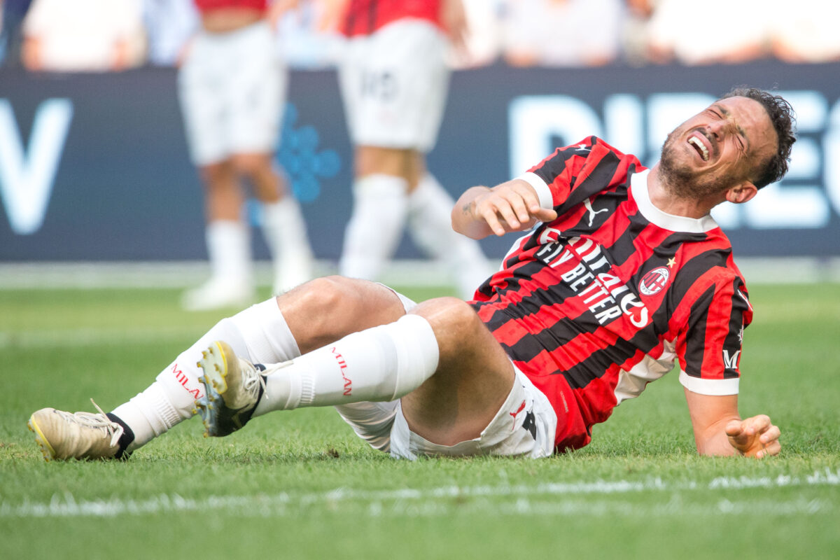 Operazione al ginocchio ok per Florenzi: i tempi di recupero del difensore del Milan