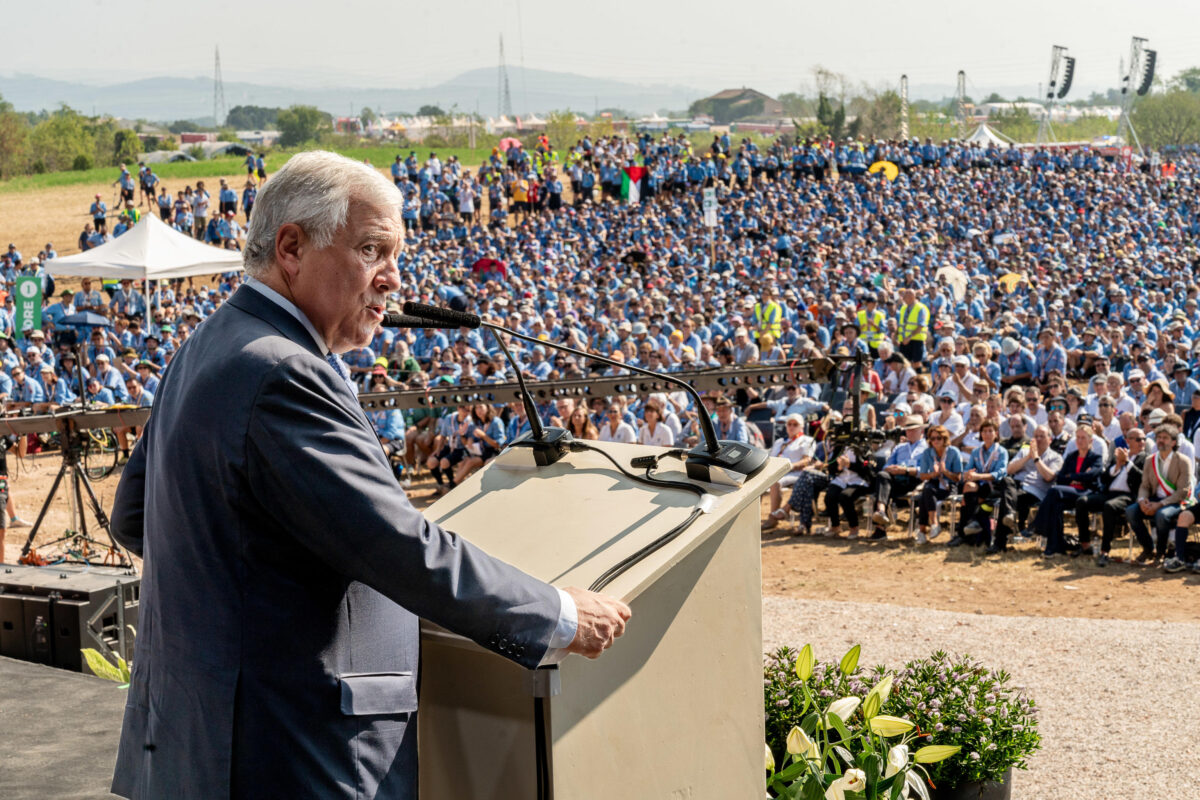 Tajani insiste sullo Ius Scholae e spiazza il centro destra col nome di Tosi: cosa è successo