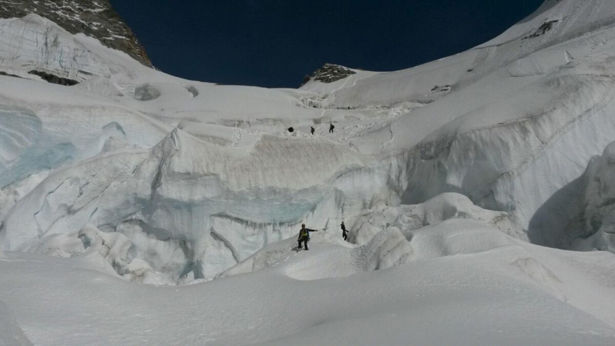 Chi sono Sara Stefanelli e Andrea Galimberti, i due alpinisti italiani dispersi sul Monte Bianco