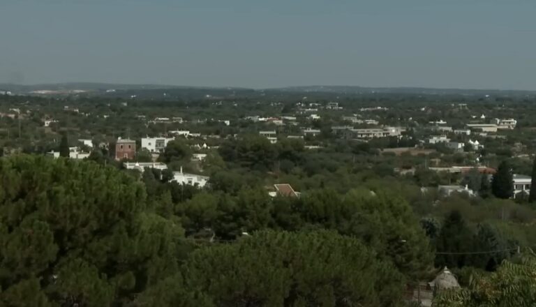 Ceglie Messapica, dove si trova la masseria delle vacanze di Giorgia Meloni e quanto costa?