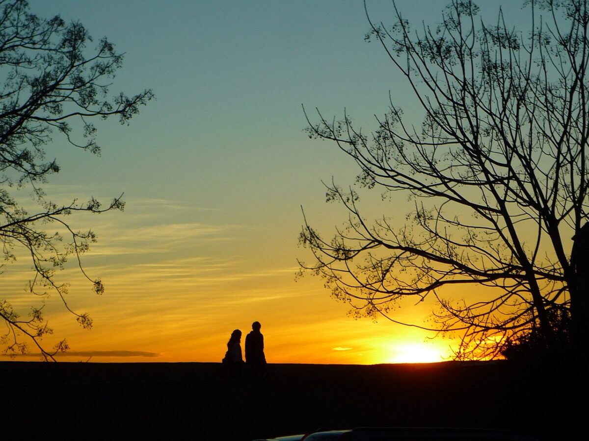 Quali sono le passeggiate romantiche italiane: 5 idee per le coppie