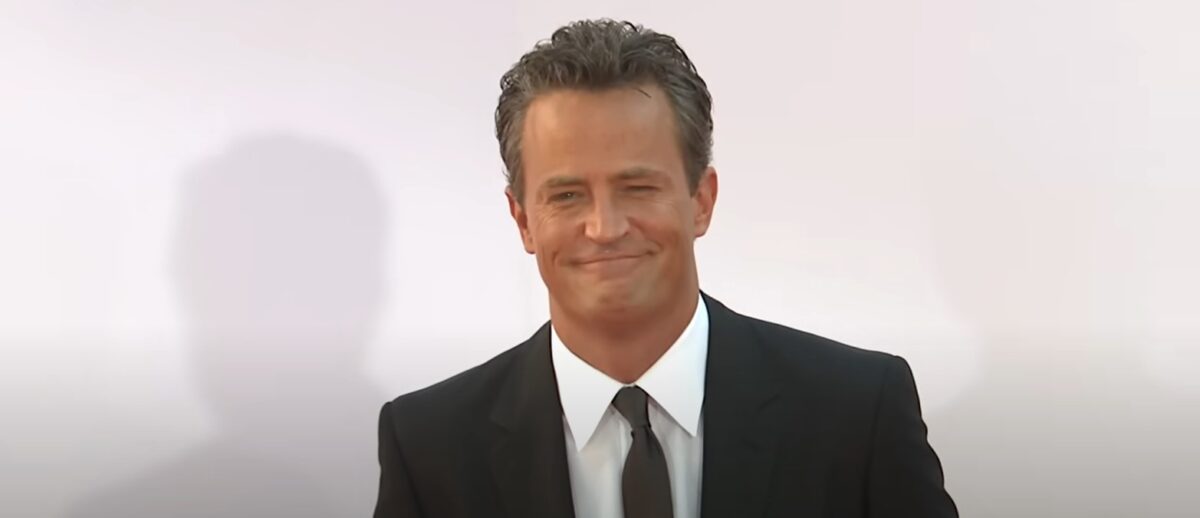 Morte di Matthew Perry, perché l'attore prendeva la ketamina? Il medico si dichiara colpevole