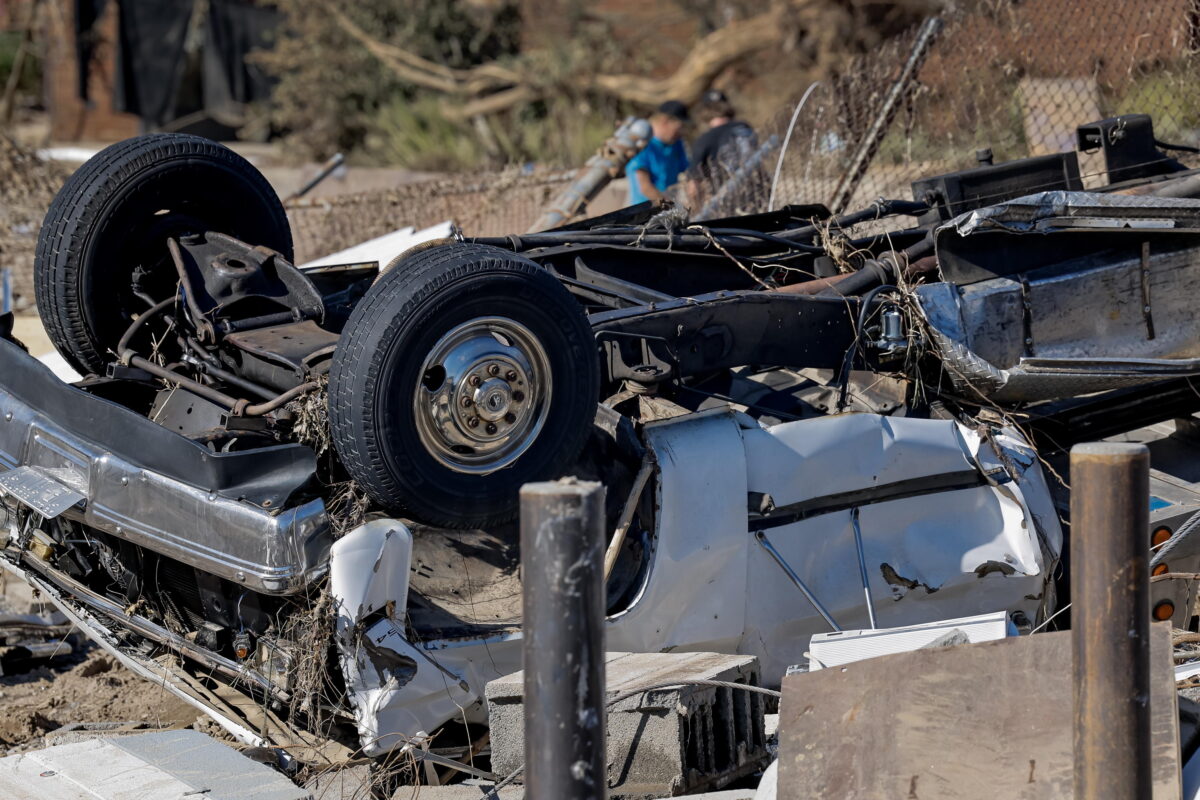 Usa, l'uragano Helene continua a seminare distruzione: 191 morti e oltre 600 dispersi | FOTO E VIDEO