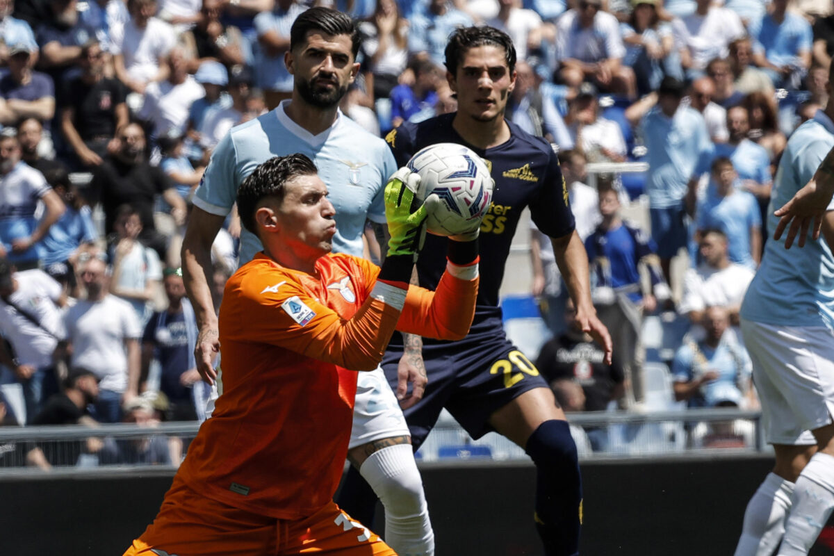 Lazio, Mandas ancora titolare in Europa League: c'è già l'accordo per il rinnovo