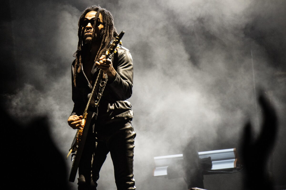 Lenny Kravitz torna in concerto in Italia nel 2025: due imperdibili date per raccontare l'album "Blue Electric Light"