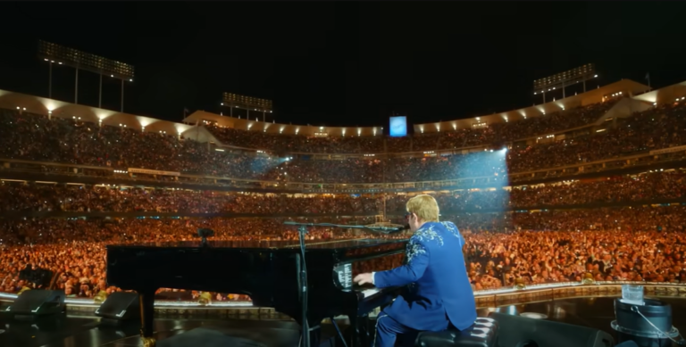 Quando esce "Never too late", il nuovo documentario su Elton John e dove vederlo? Fuori il trailer