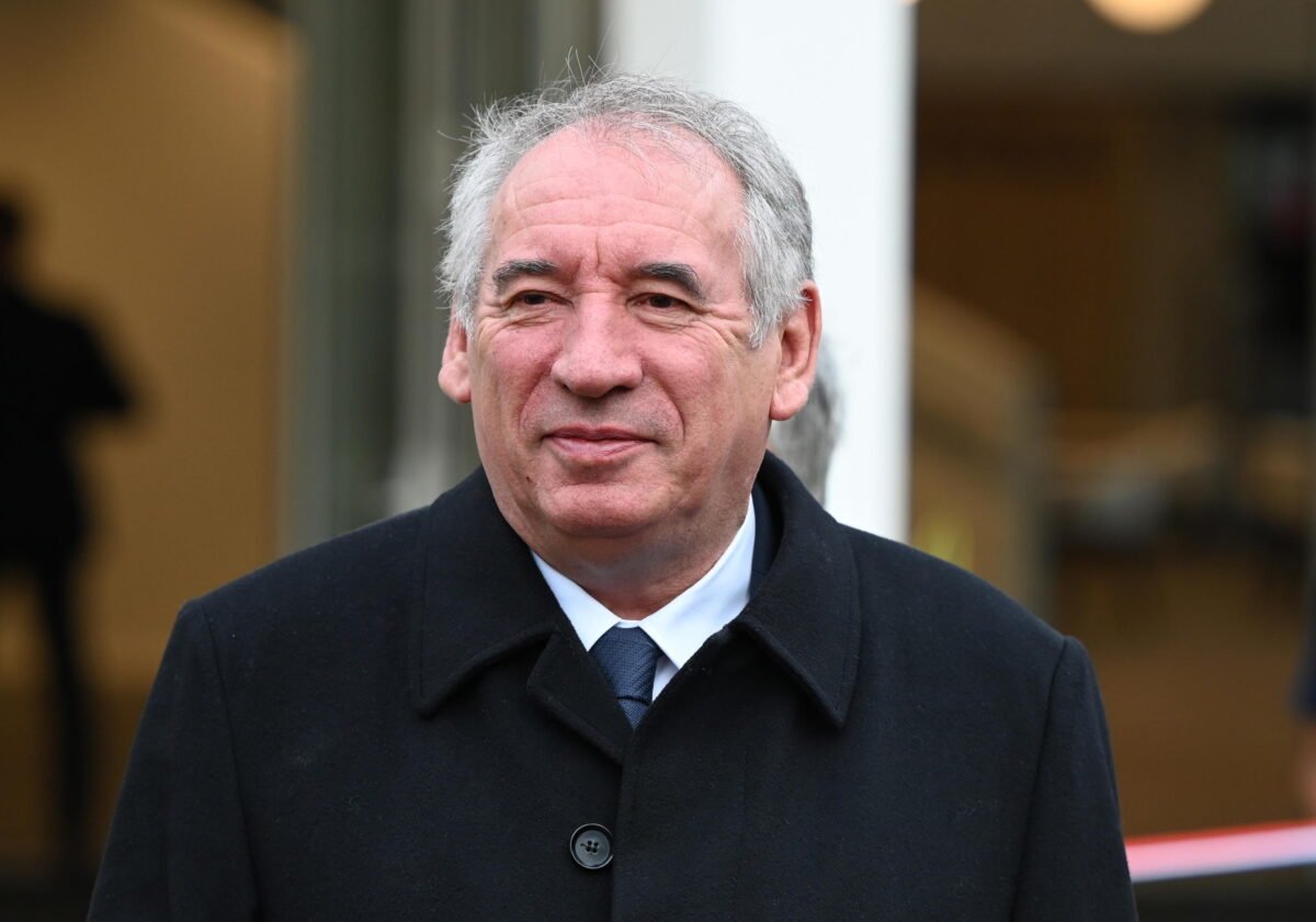 Chi è François Bayrou, il nuovo primo ministro centrista che succede a Michel Barnier?