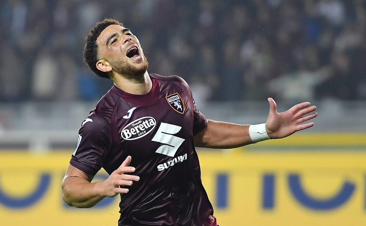 Chi è Che Adams? Età, carriera e caratteristiche del calciatore del Torino